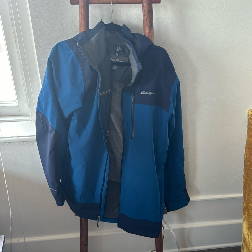 Eddie Bauer men’s ski jacket